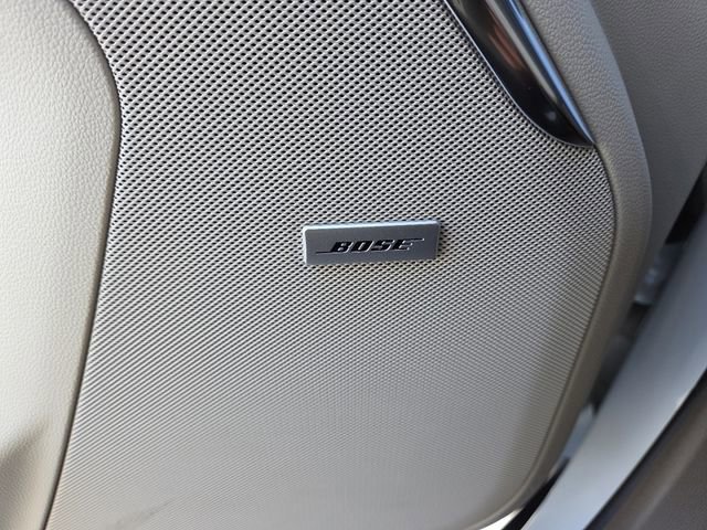 New 2026 GMC Yukon Denali w/ Denali Reserve Package image 10