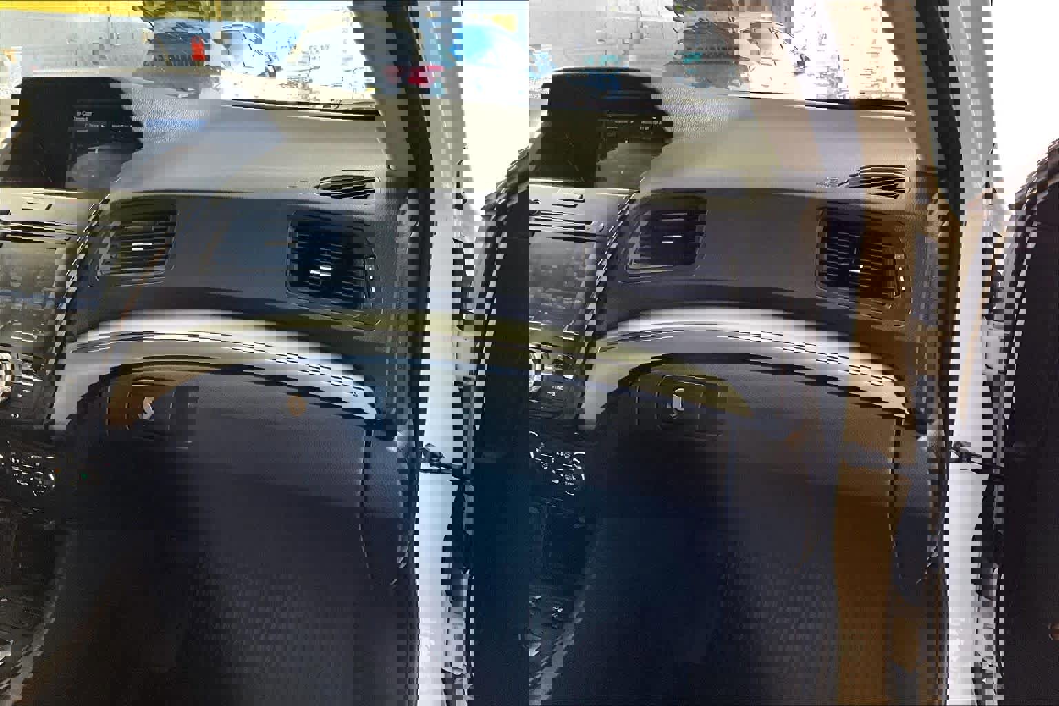 Used 2020 Acura ILX w/ Premium Package image 17