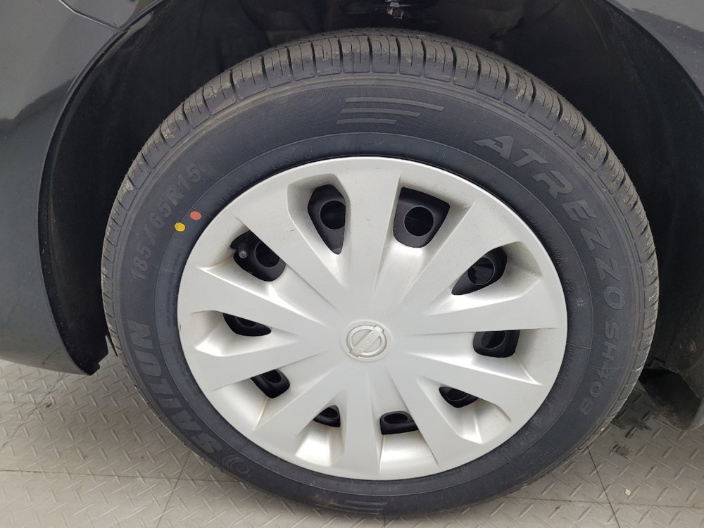 Used 2019 Nissan Versa S Plus image 31