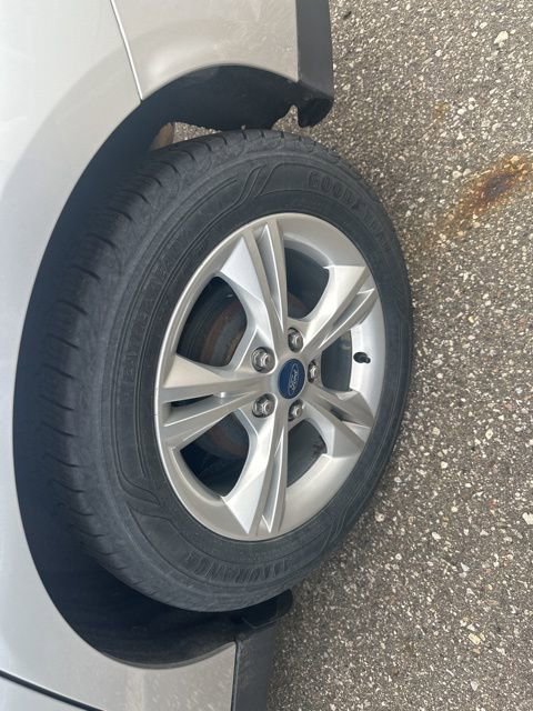 Used 2013 Ford Focus SE FWD image 11