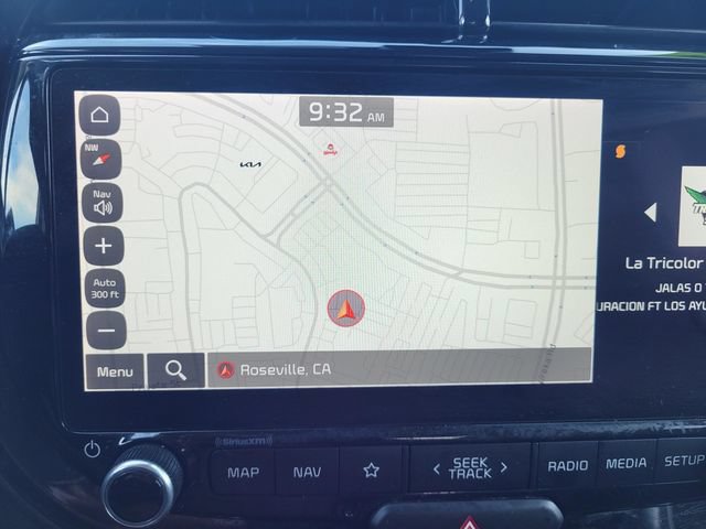 Used 2023 Kia Soul S FWD image 16