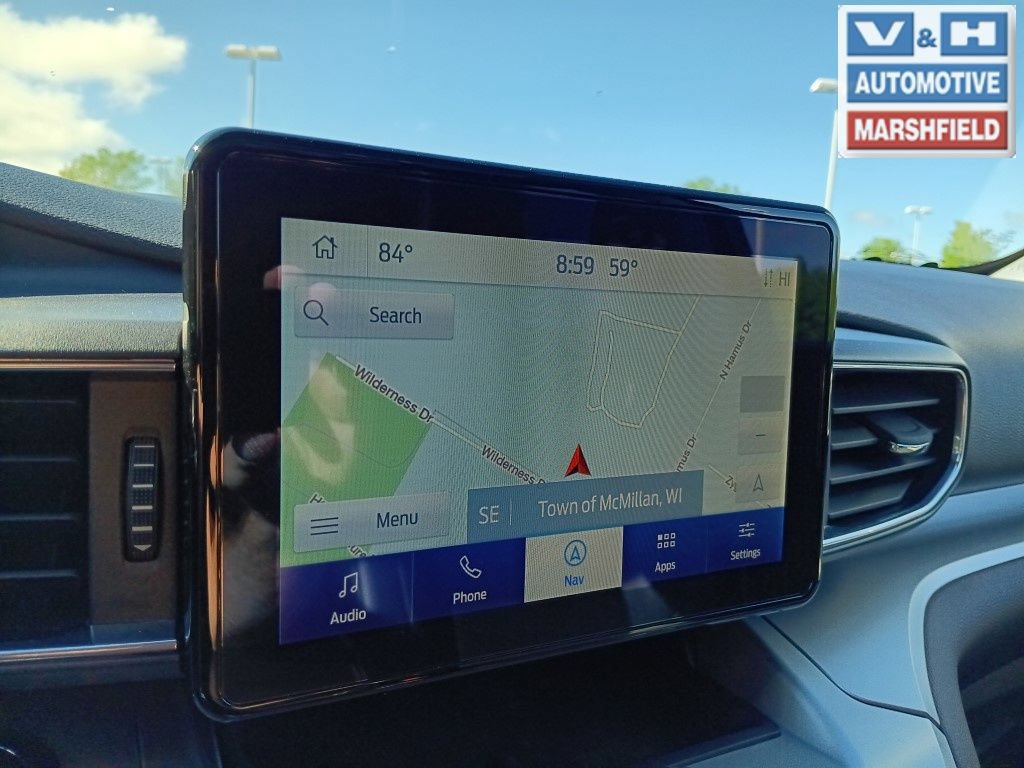 Used 2022 Ford Explorer XLT w/ Equipment Group 202A AWD/4WD image 11
