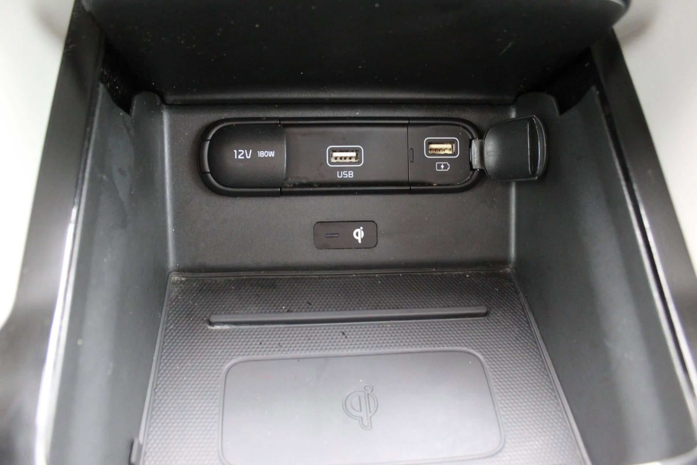 Used 2021 Kia Telluride EX w/ EX Premium Package image 19