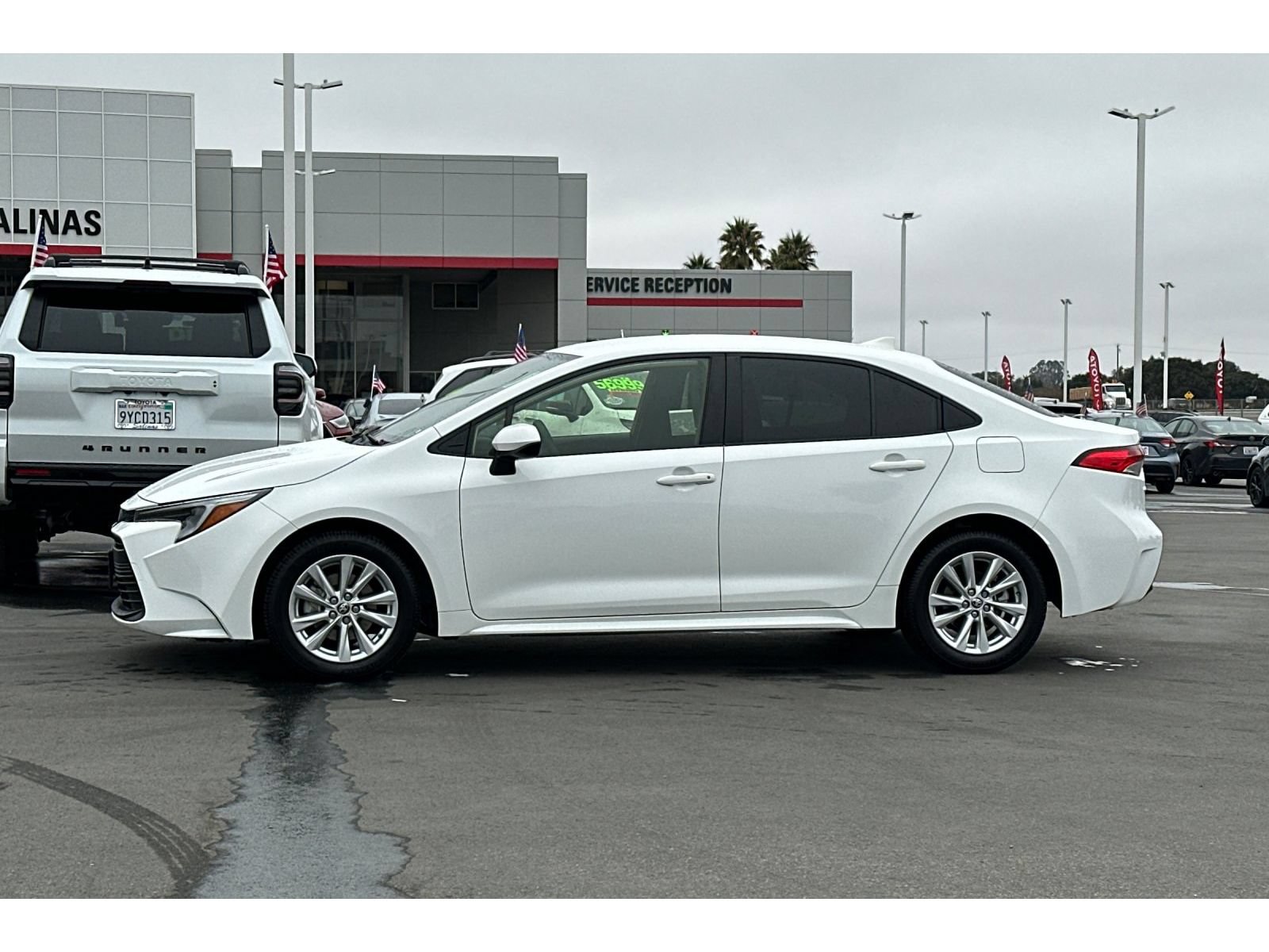 Used 2025 Toyota Corolla LE w/ LE Premium Package FWD image 7