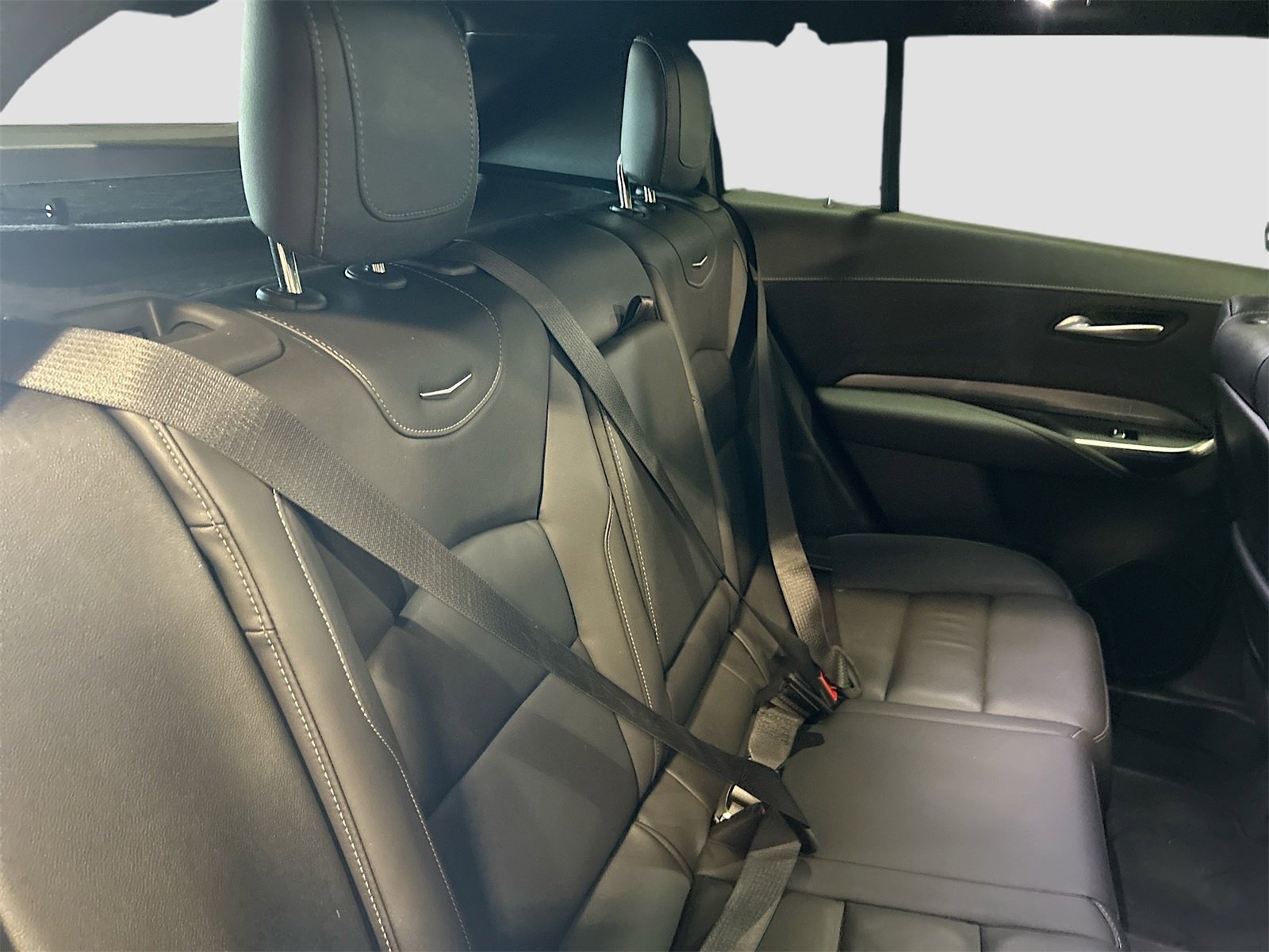 Used 2024 Cadillac XT4 Premium Luxury w/ Technology Package image 29