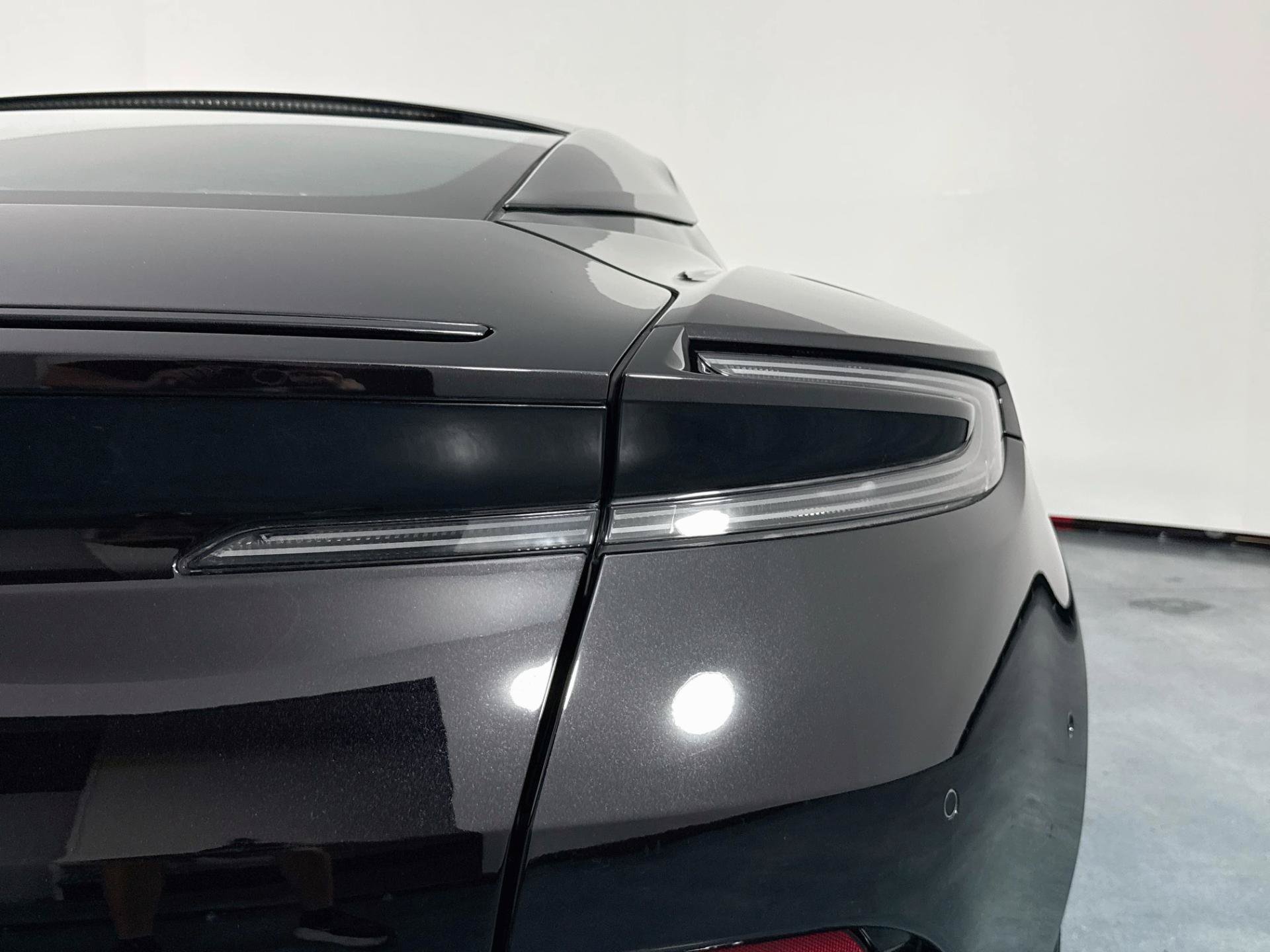 Used 2020 Aston Martin DB11 Coupe RWD image 45