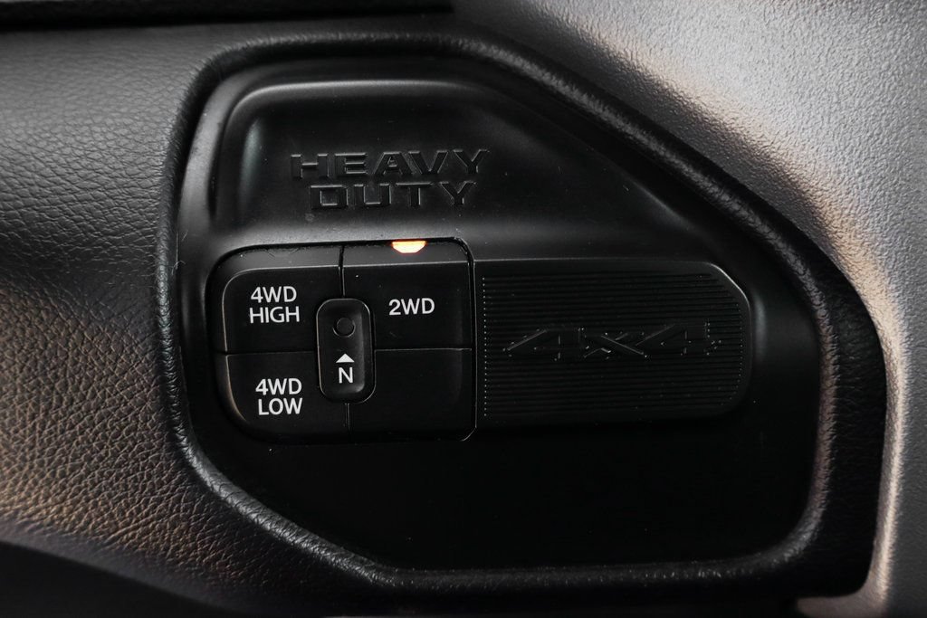 Used 2024 RAM 3500 Big Horn AWD/4WD image 38