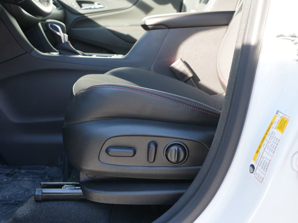 Certified 2024 Chevrolet Equinox RS image 15