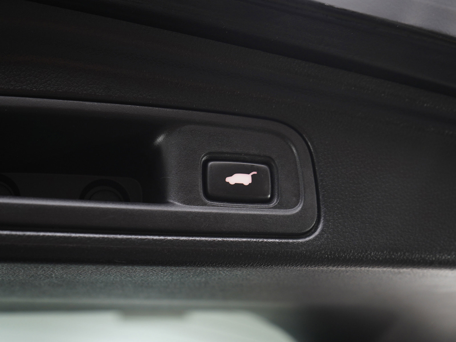 Used 2020 Honda Pilot Touring image 12