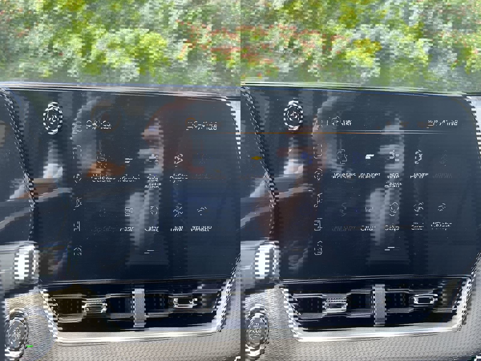 New 2026 Chevrolet Equinox LT w/ Convenience Package II image 19