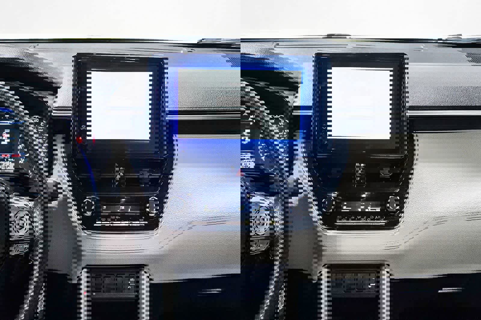 Certified 2025 Toyota Corolla Cross L image 13