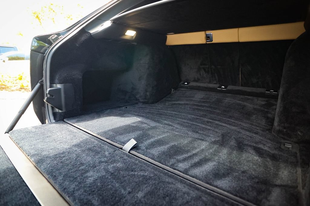 Used 2022 Rolls-Royce Cullinan AWD/4WD image 19