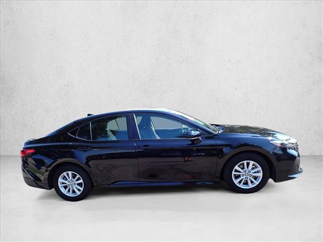 Certified 2025 Toyota Camry LE FWD image 5