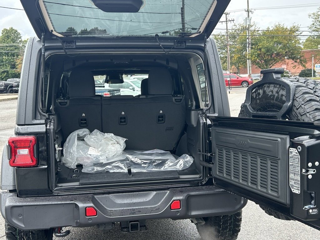 New 2026 Jeep Wrangler Sport S image 8