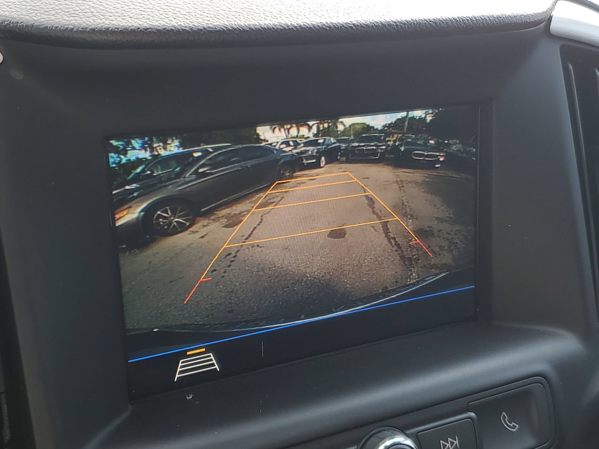 Used 2018 GMC Terrain SLE FWD image 27