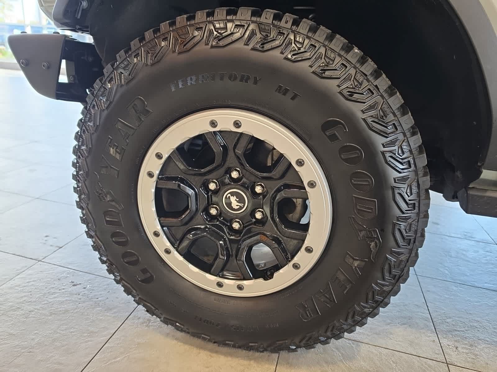 Used 2022 Ford Bronco Black Diamond w/ Sasquatch Package AWD/4WD image 14