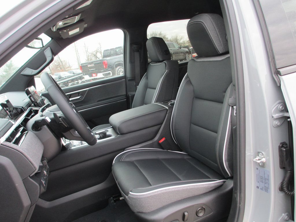 New 2026 GMC Sierra EV Elevation w/ LPO, Elevation Dark Package AWD/4WD image 14