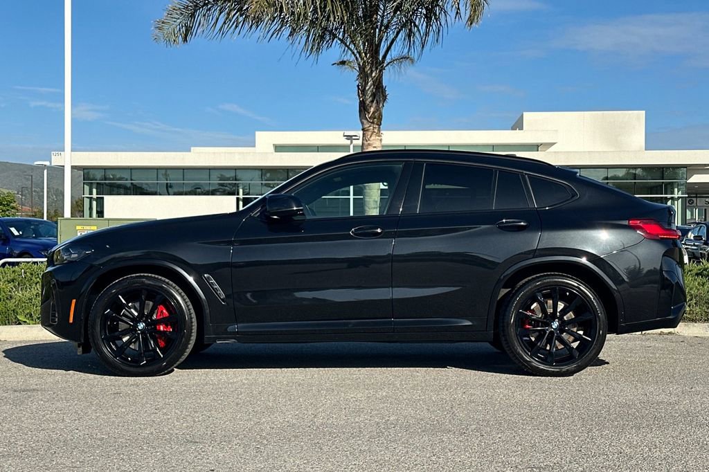 Used 2023 BMW X4 M40i w/ Shadowloine Package AWD/4WD image 6