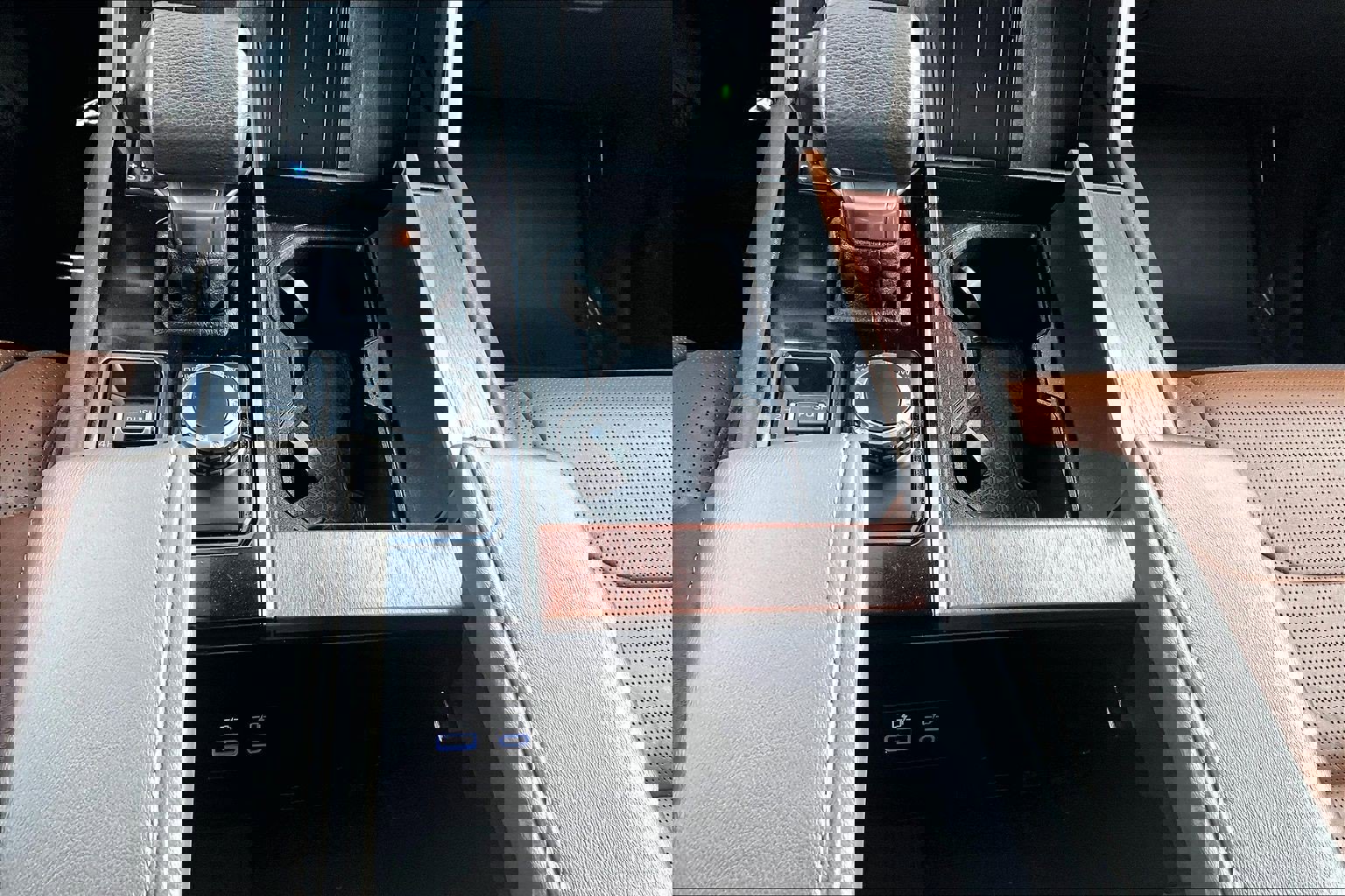 Used 2024 Toyota Tundra 1794 Edition image 31