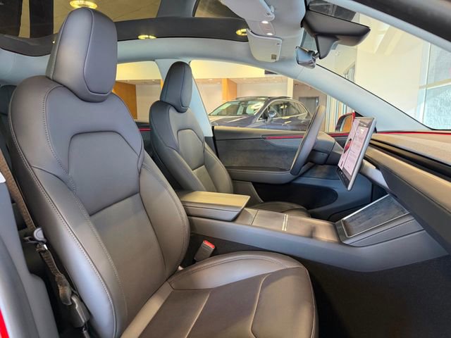 Used 2026 Tesla Model Y Long Range image 26