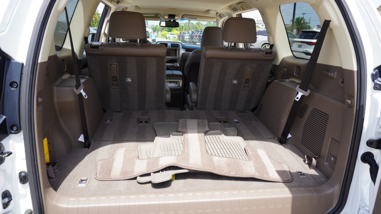 Used 2019 Lexus GX 460 Premium AWD/4WD image 38