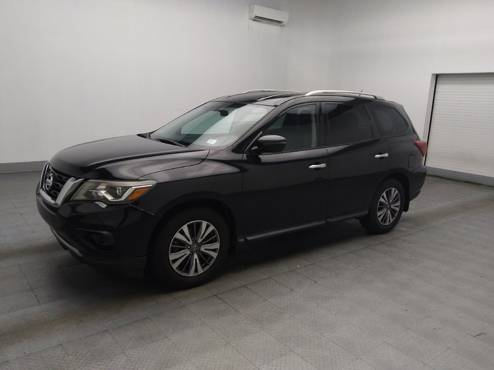 Used 2017 Nissan Pathfinder S FWD image 2