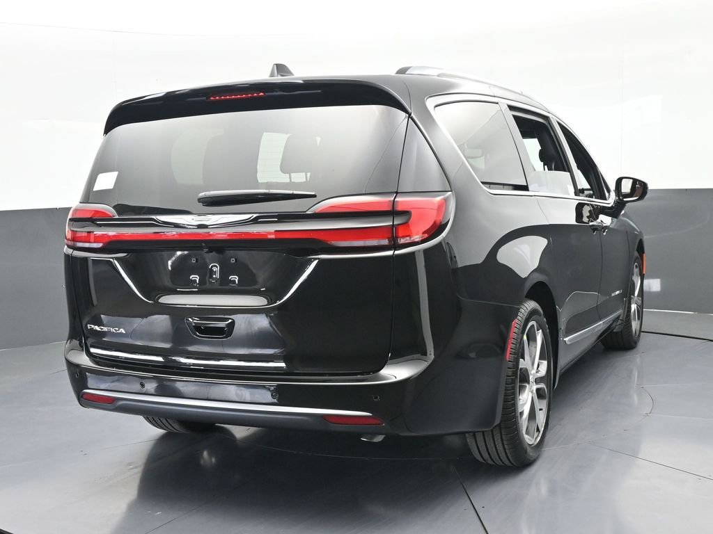 New 2026 Chrysler Pacifica Pinnacle image 5