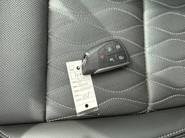 Used 2023 Buick Envision Avenir FWD image 24