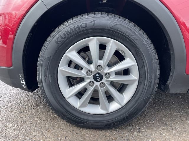 Used 2020 Kia Sorento LX image 30