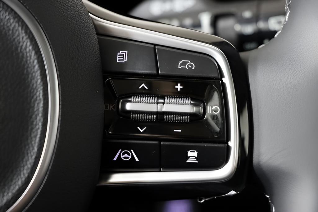 New 2025 Kia Sorento EX w/ Panoramic Sunroof Package image 18