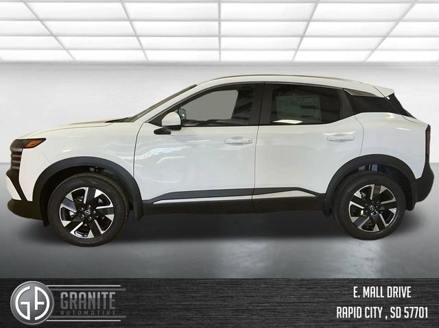Used 2025 Nissan Kicks SV w/ SV Premium Package image 8