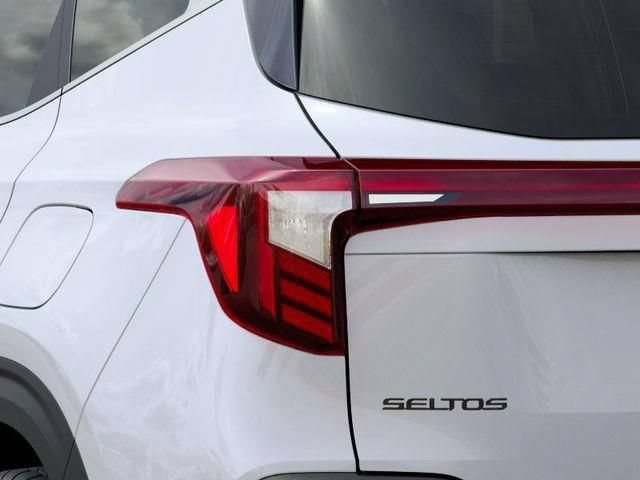 New 2025 Kia Seltos EX AWD/4WD image 16
