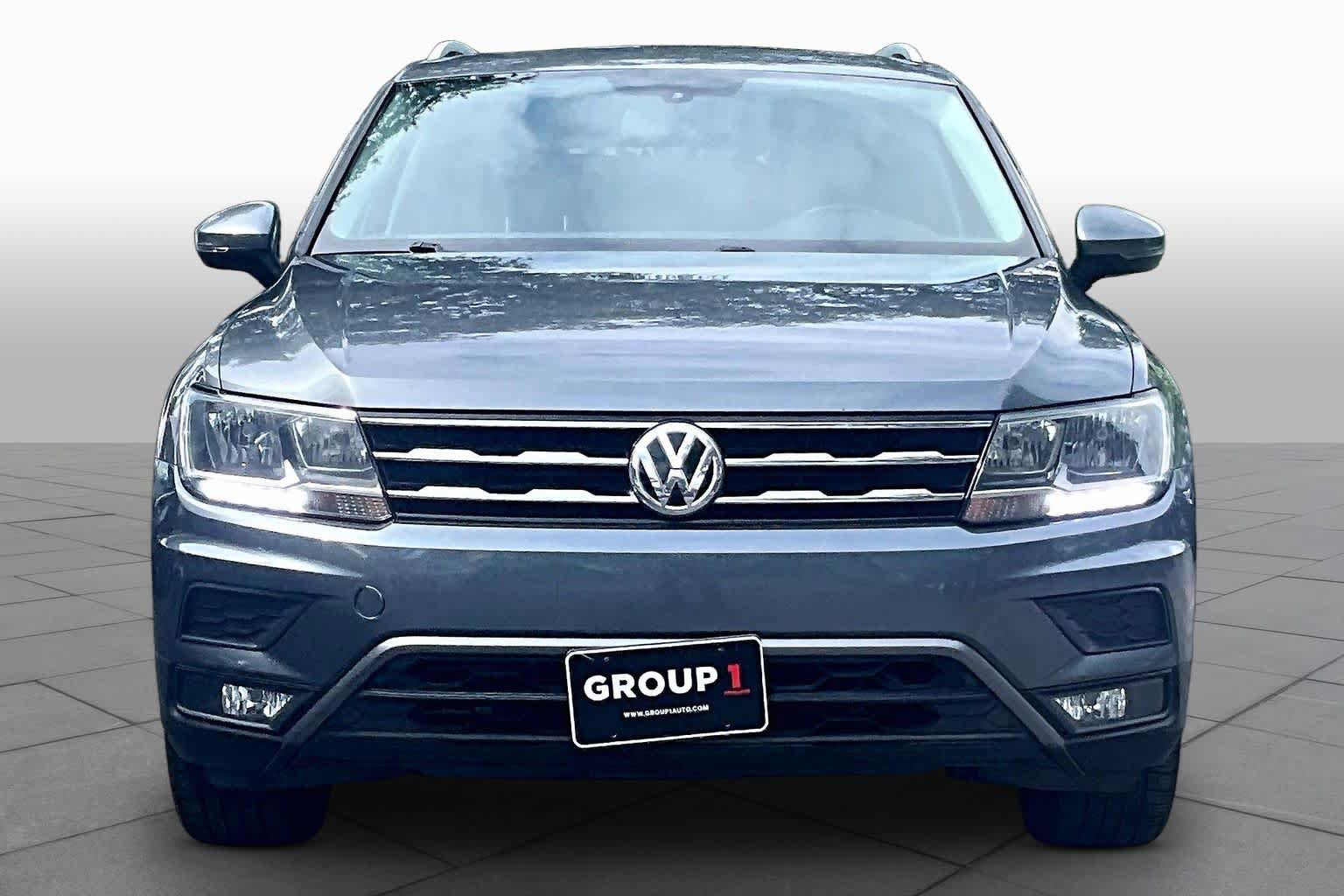 Used 2018 Volkswagen Tiguan SEL FWD image 4