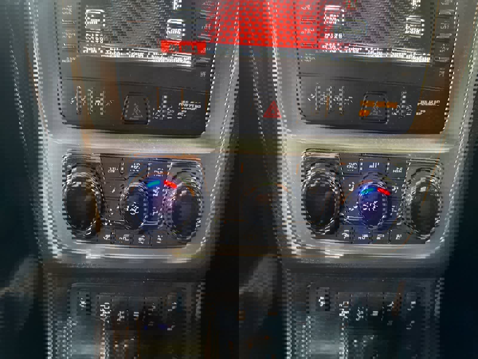 Used 2017 GMC Acadia Limited SLT image 28