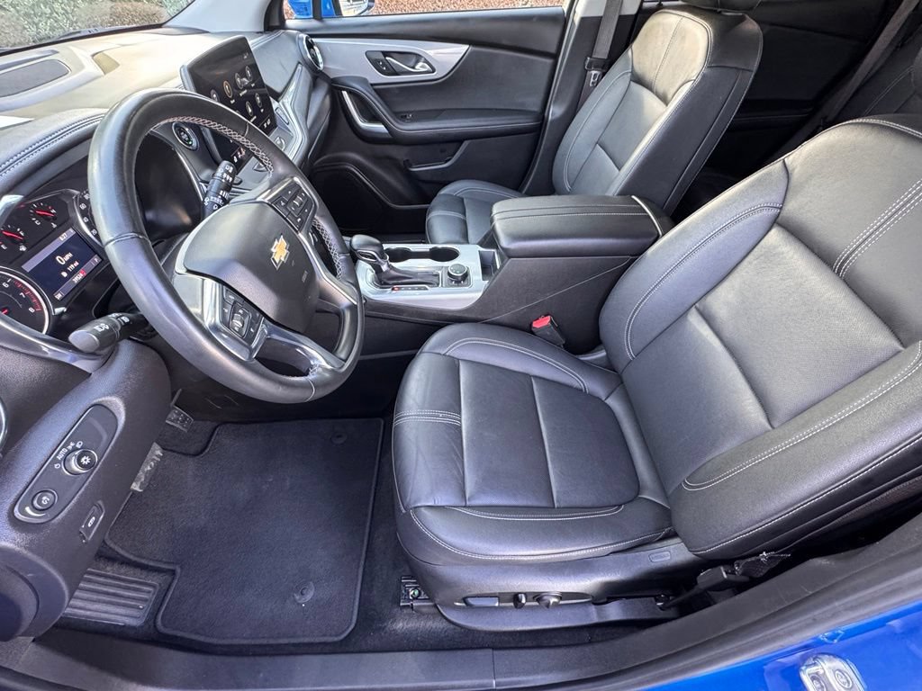 Used 2024 Chevrolet Blazer LT FWD image 11