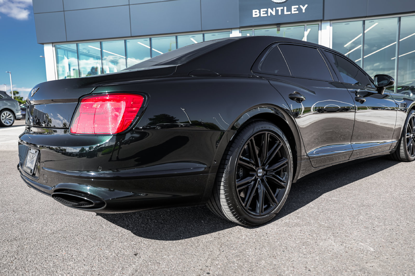 Certified 2020 Bentley Flying Spur W12 AWD/4WD image 13