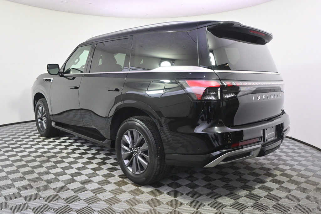 Used 2025 INFINITI QX80 Pure AWD/4WD image 3