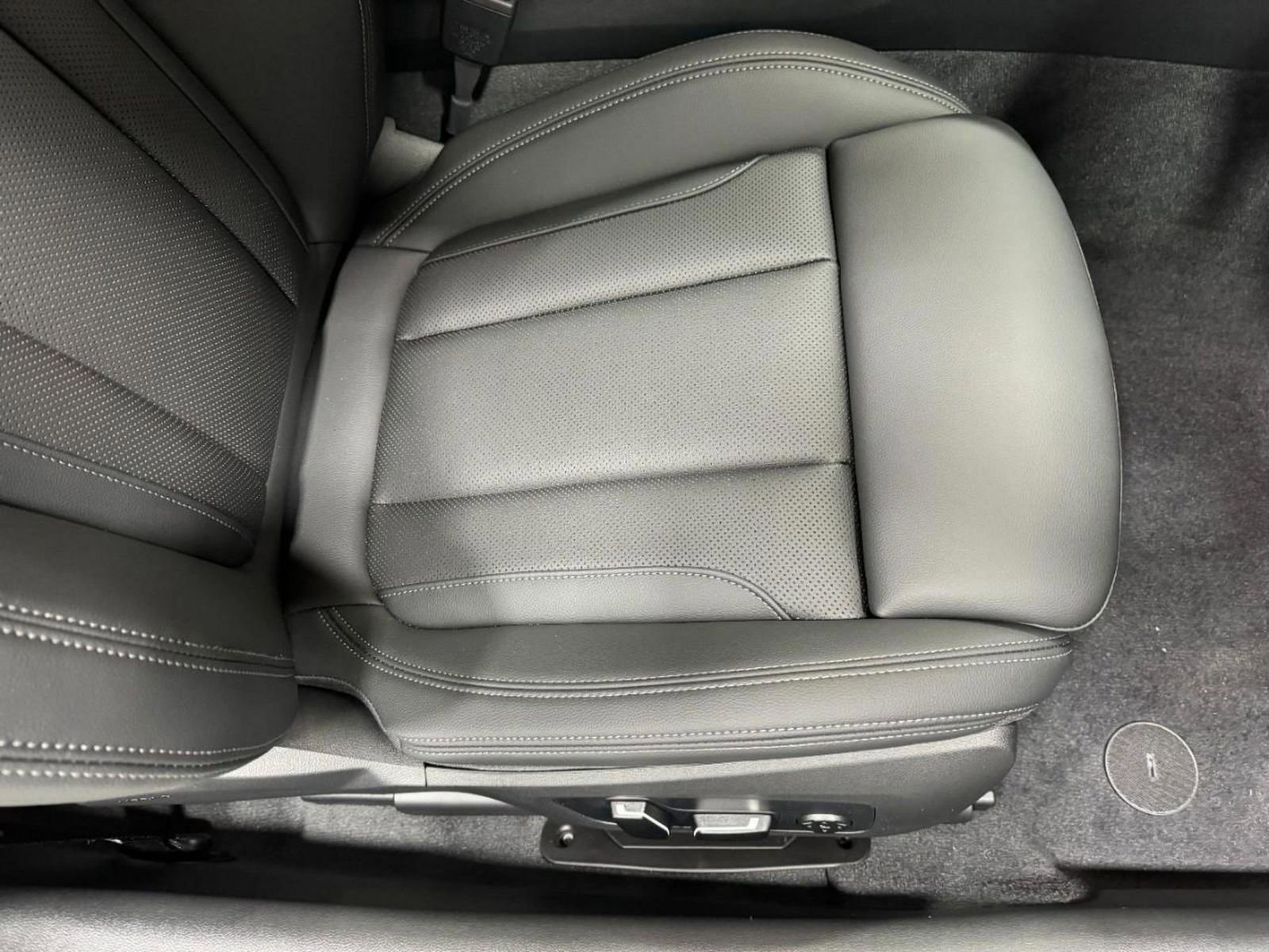 New 2026 BMW 430i xDrive Coupe w/ M Sport Package image 18