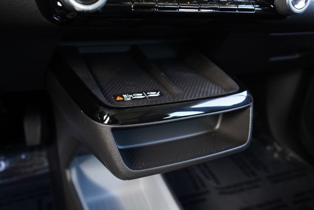 New 2027 Chevrolet Bolt RS w/ Technology Package FWD image 13