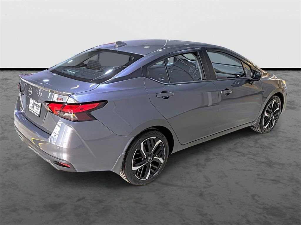 Used 2025 Nissan Versa SR w/ Trunk Package image 4