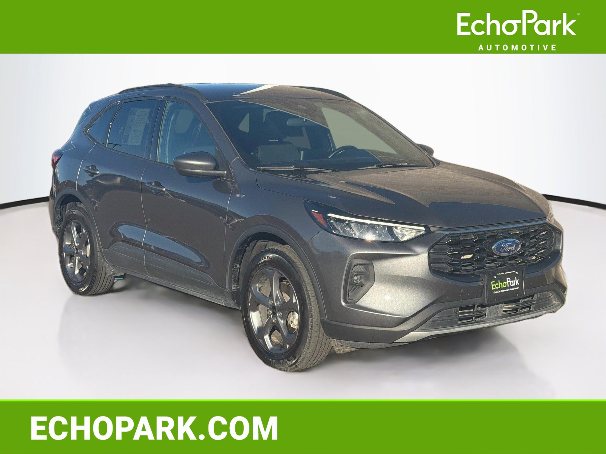Used 2025 Ford Escape ST-Line Select AWD/4WD image 1