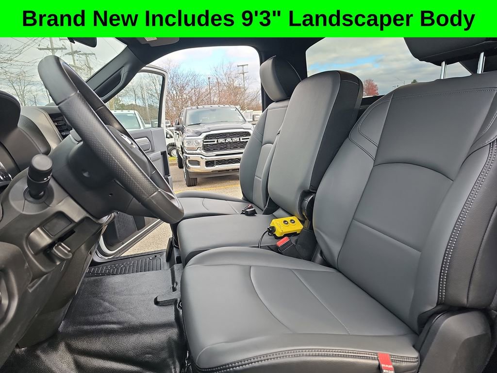 New 2024 RAM 4500 Tradesman AWD/4WD image 17