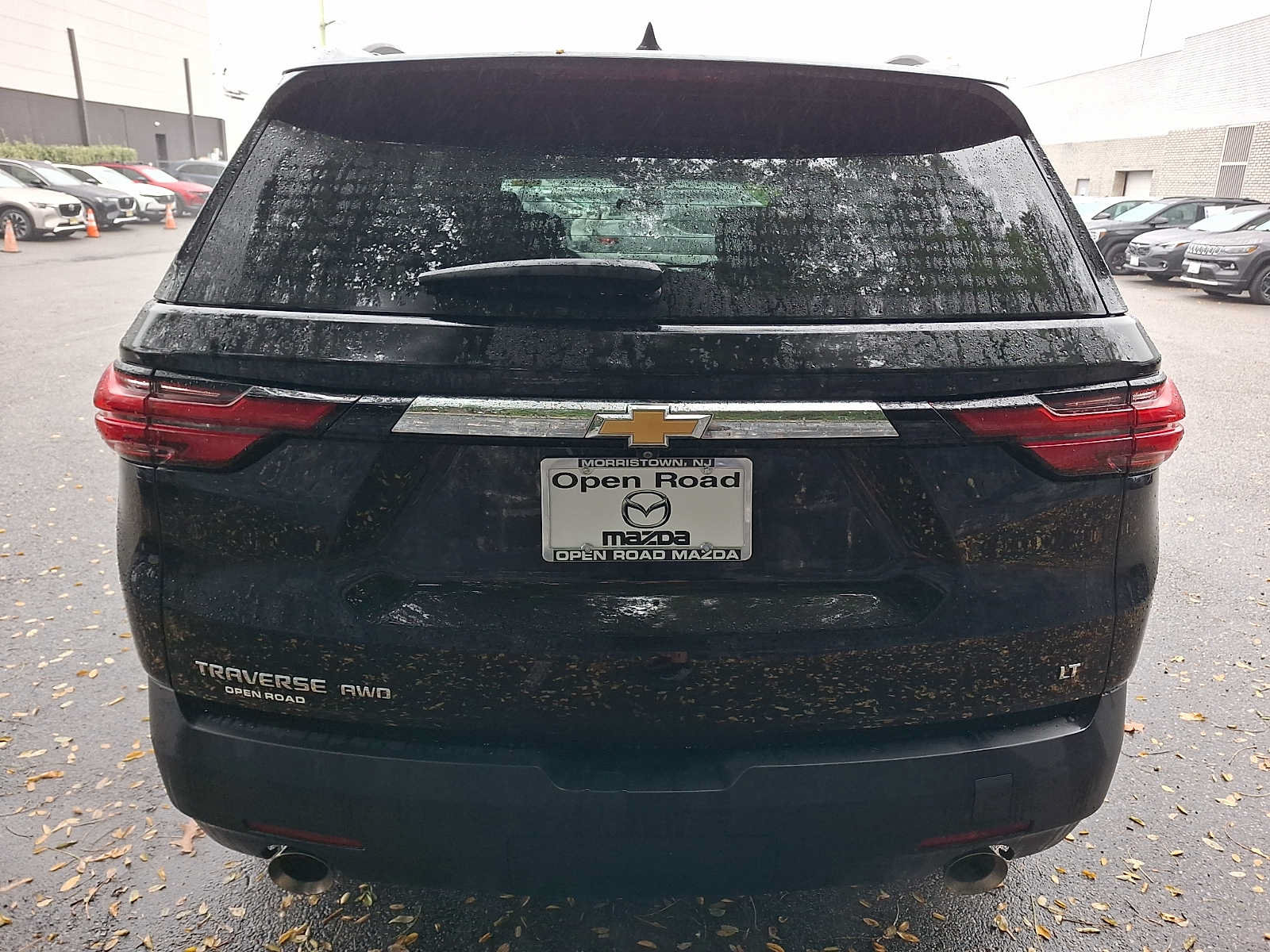 Used 2023 Chevrolet Traverse LT AWD/4WD image 6
