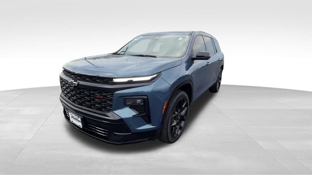 Used 2024 Chevrolet Traverse RS w/ LPO, Floor Liner Package FWD image 2