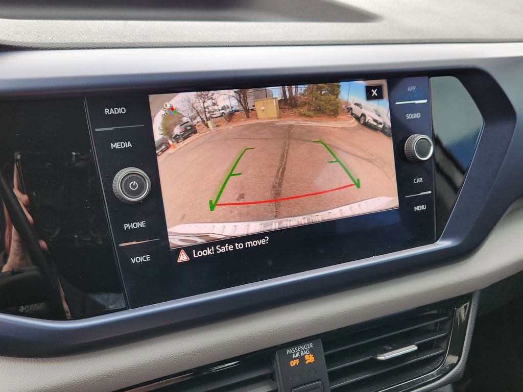 Used 2022 Volkswagen Taos SE image 8