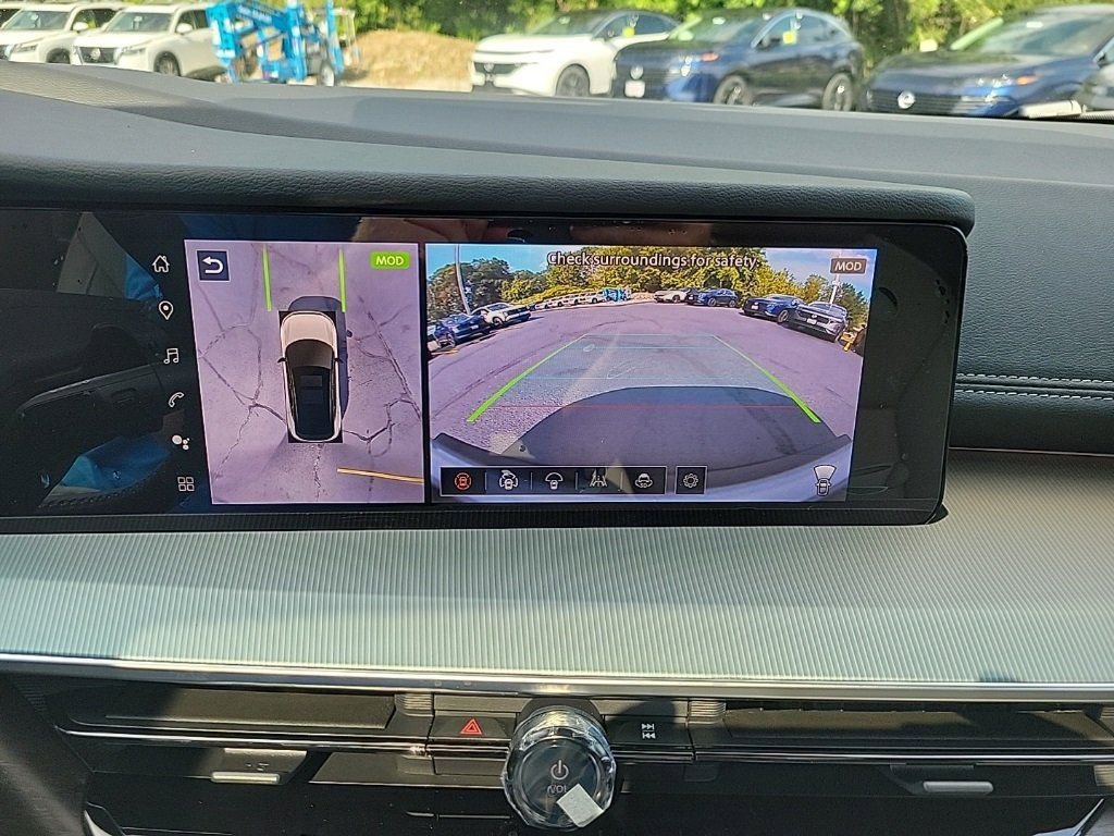 Used 2025 Nissan Murano SL w/ Cargo Package image 13