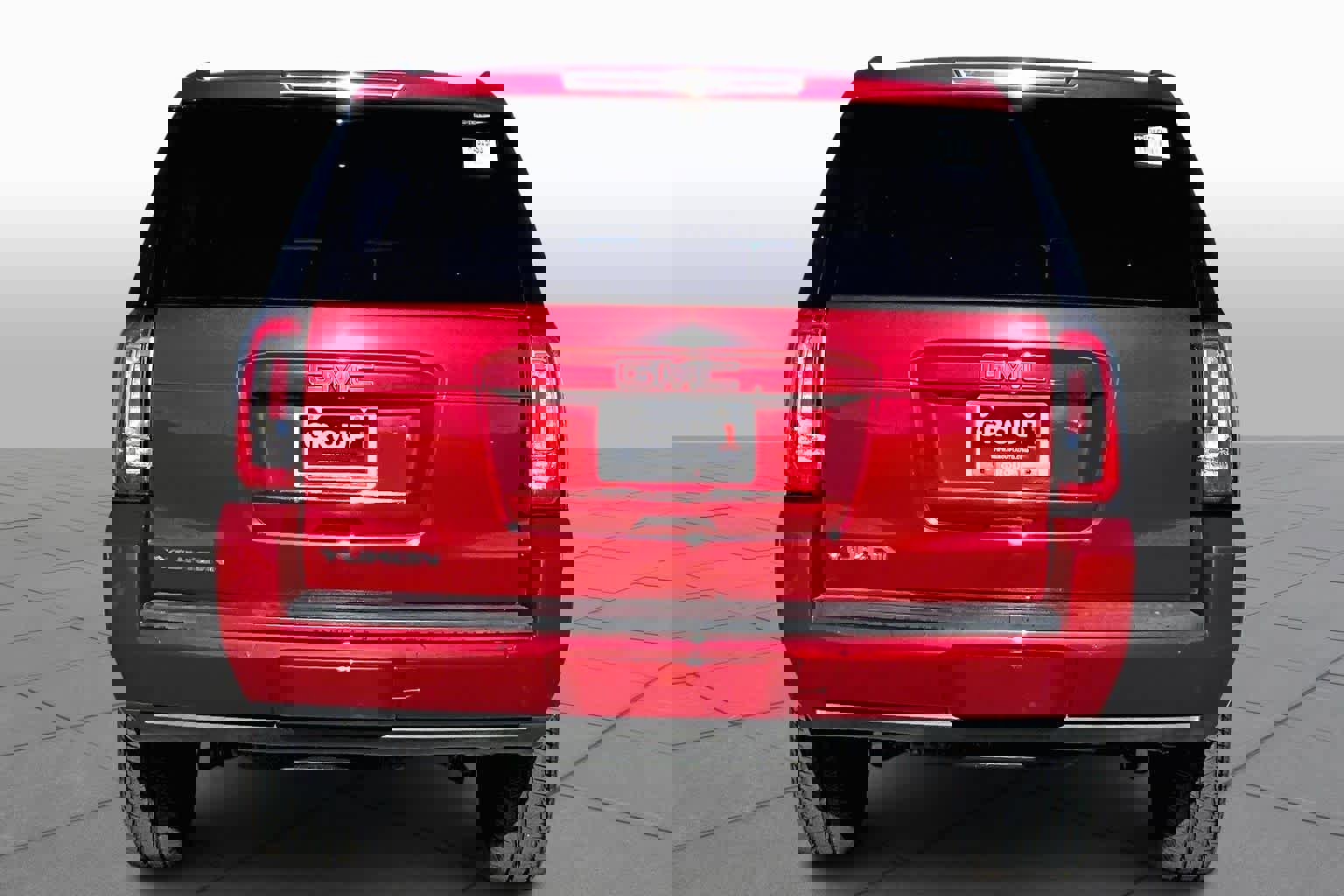 Used 2015 GMC Yukon SLT image 5