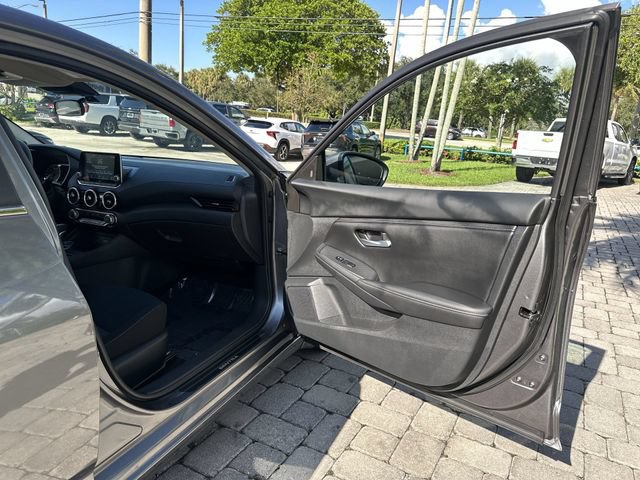 Used 2025 Nissan Sentra SV FWD image 23