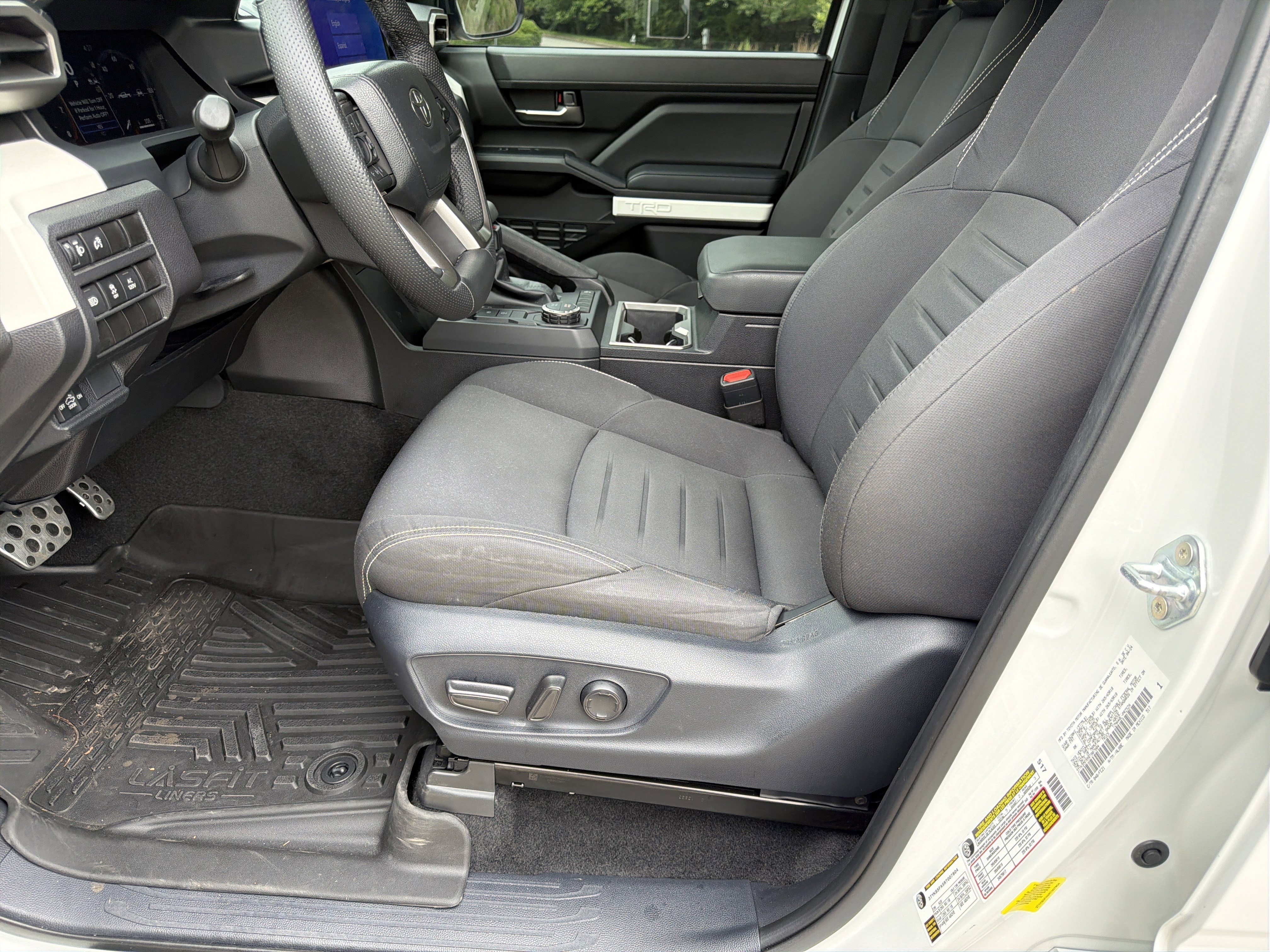Used 2024 Toyota Tacoma TRD Sport RWD image 9