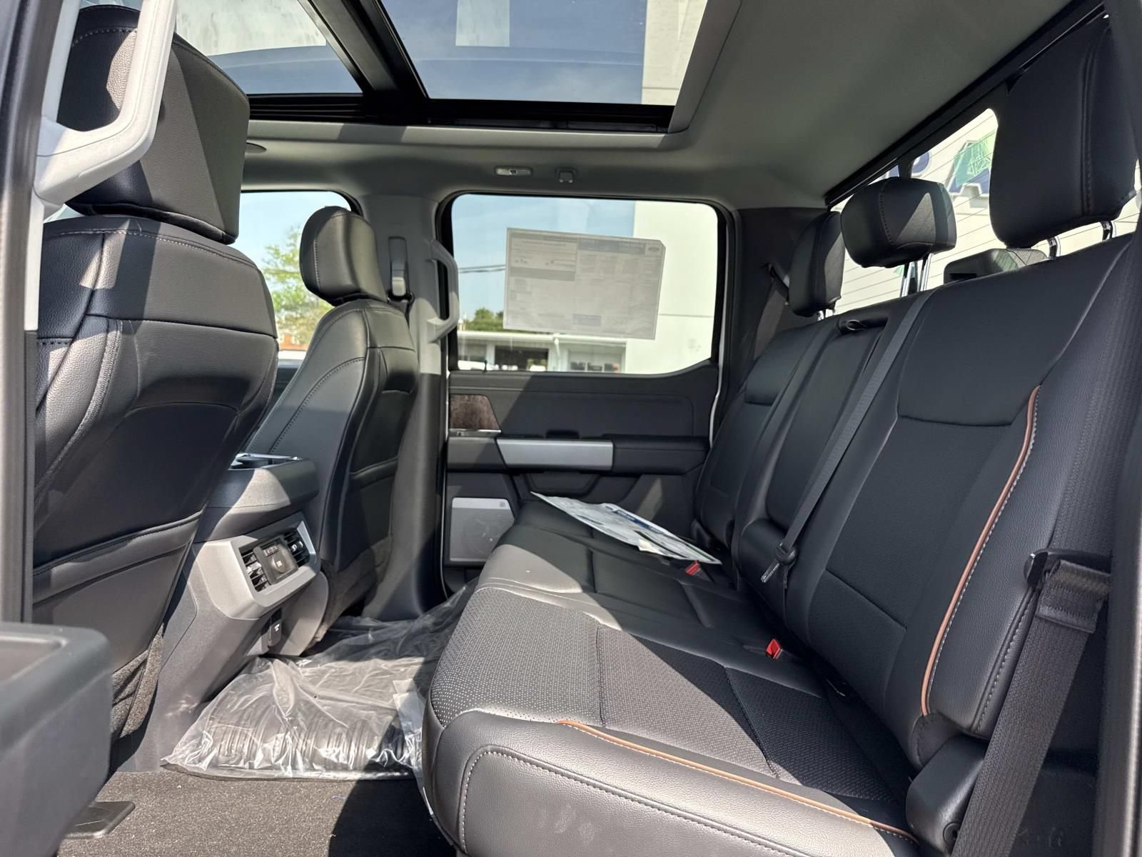 New 2026 Ford F350 Lariat w/ Lariat Ultimate Package AWD/4WD image 11